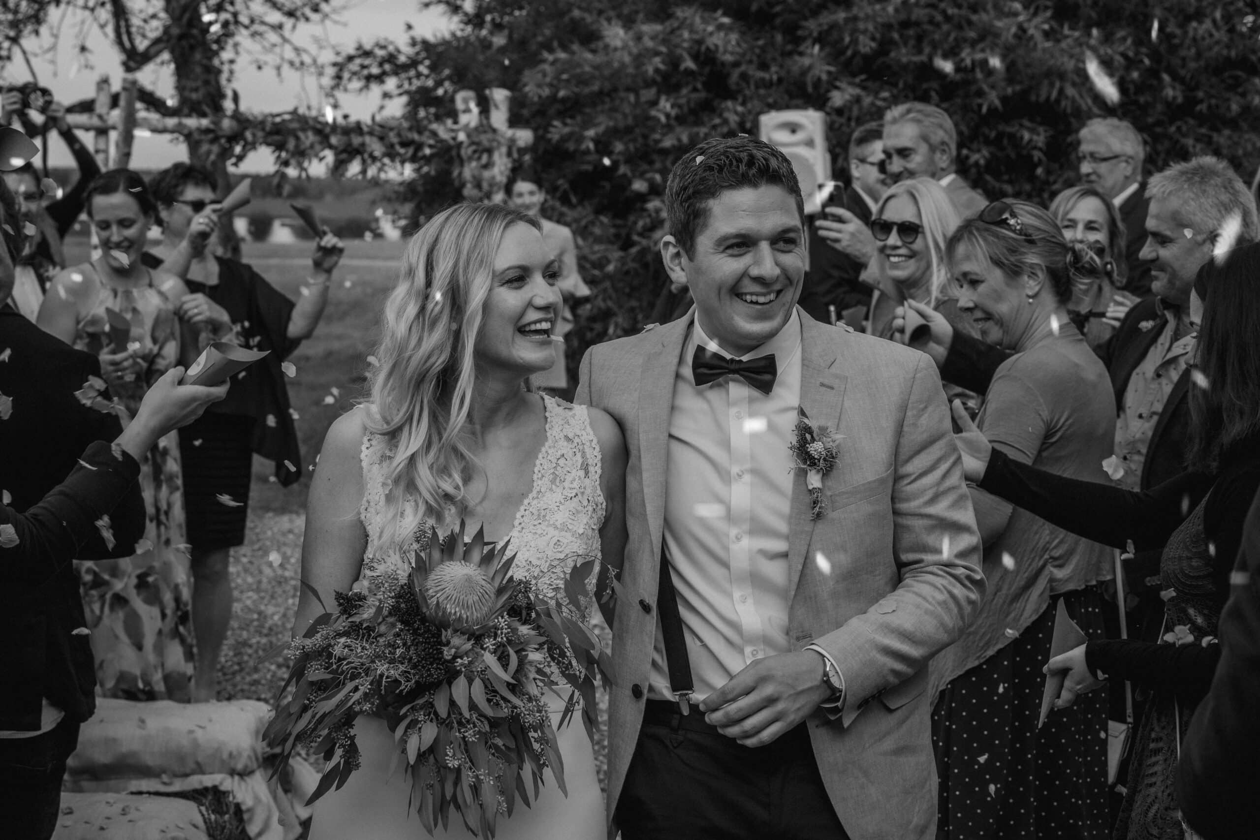 Boho freie Trauung heiraten in der Ailinger Mühle in Bad Schussenried Muddy Boots and Dirty Fringe